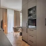 Electra By Staylab Apartmán *