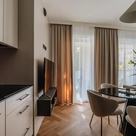 Electra By Staylab Apartman